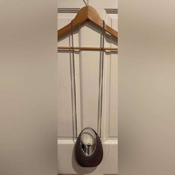 No Brand Handbags - Chic Silver Handbag with Chain Strap